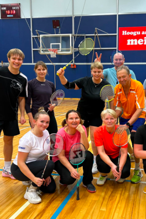 Võsu sulgpallitrenn kutsub mängima!